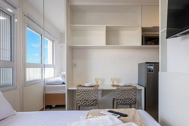 Studio em Cond. c/ Piscina e Vista Mar SAA0217