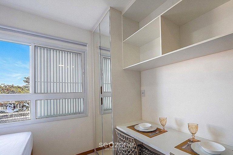Studio em Cond. c/ Piscina e Vista Mar SAA0217