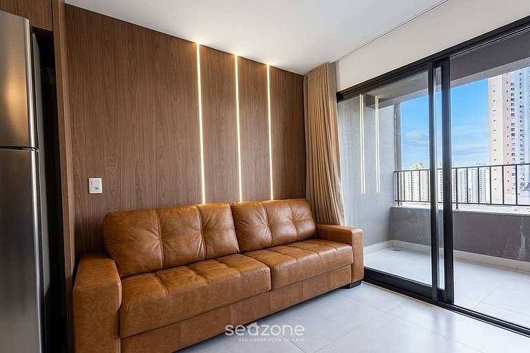 Apto. en Condo. c/ Piscina y Vista Ciudad CLV0803