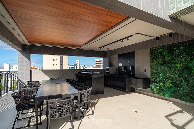 Studio c/ Varanda em Cond. c/ Piscina QUA0501