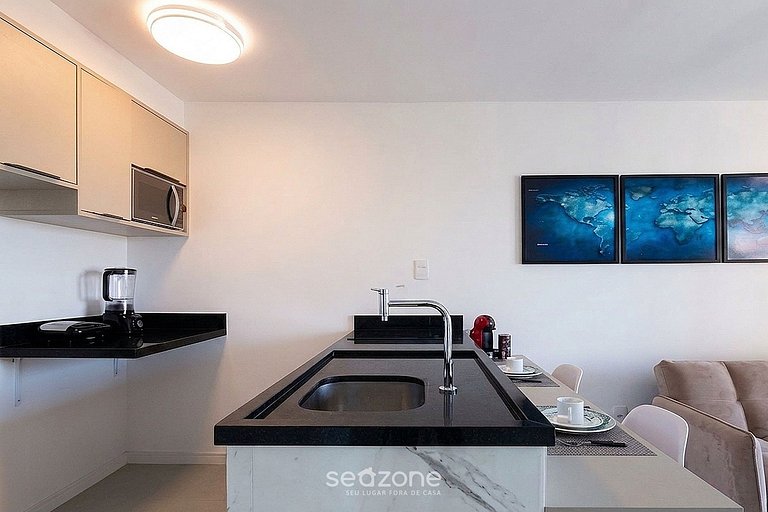 Apto. em Cond. c/ Piscina e Vista Praia DLO0050