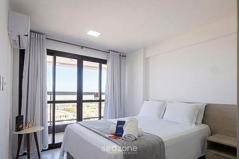 Apto. em Cond. c/ Piscina e Vista Praia DLO0050