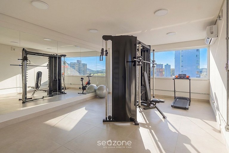 Apto. c/ Balcón en Condo. c/ Piscina MSU0502