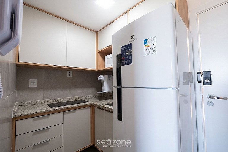 Apto. en Condo. c/ Piscina y vista Mar CLF0601
