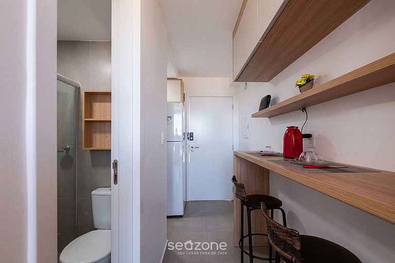 Studio em Cond. c/ Piscina e vista Mar CLF0601