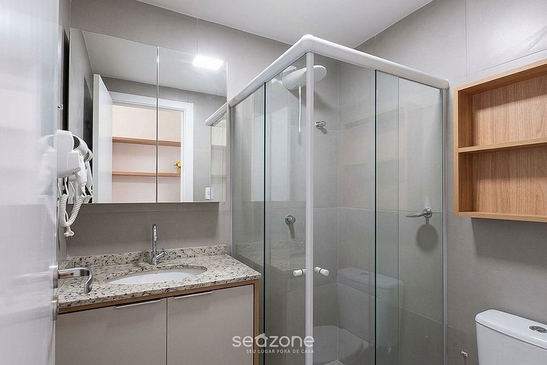 Apto. en Condo. c/ Piscina y vista Mar CLF0601