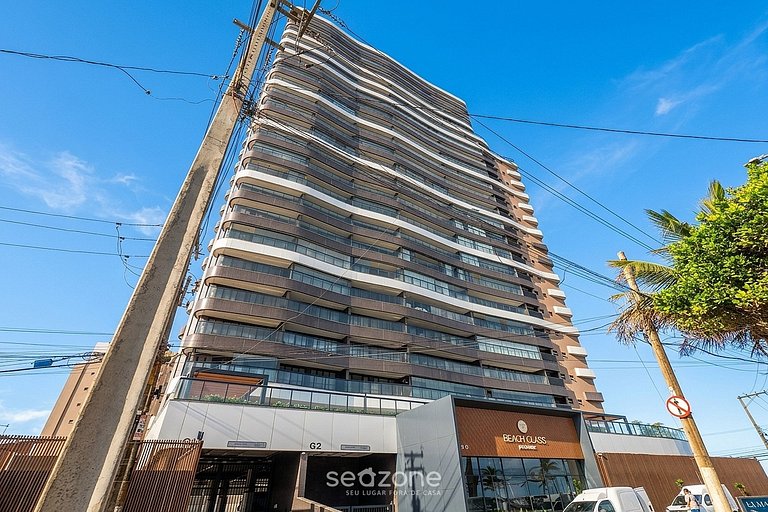 Apto. c/ Varanda em Cond. c/ Piscina DLO0080