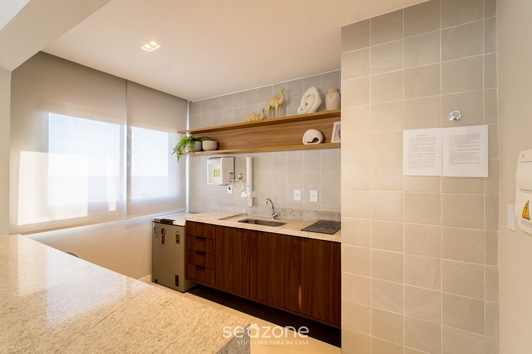 Apto. c/ Balcón en Condo. c/ Piscina HOA0107