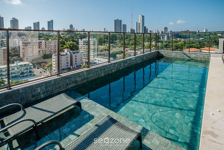 Apto. c/ Balcón en Condo. c/ Piscina HOA0107