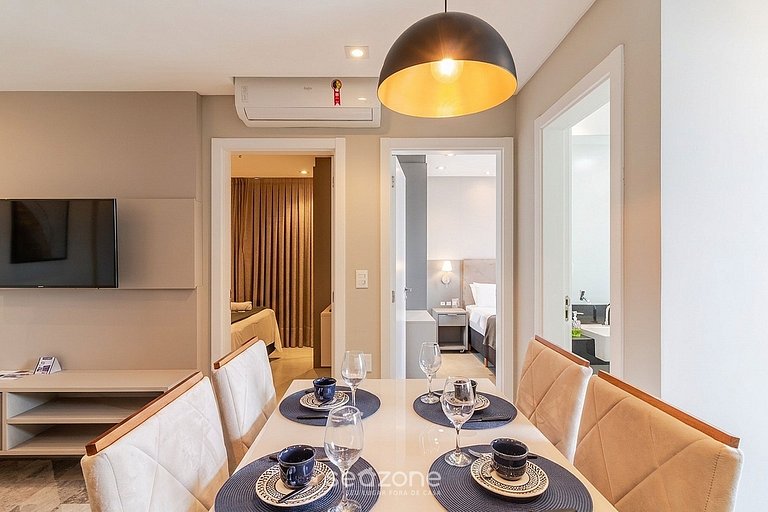 Apto. en Condo. c/ Piscina y Balcón MHF2102