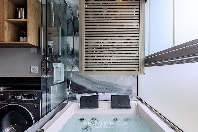 Apto. em Cond. c/ Piscina e Vista Cid. MPB0173