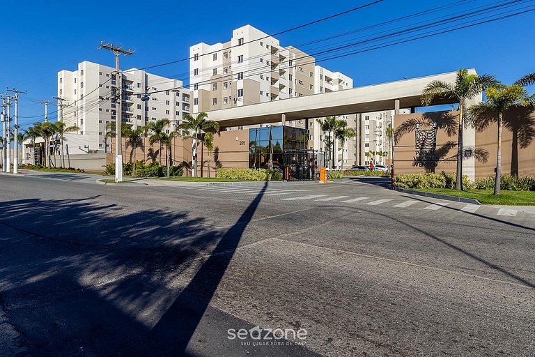 Apto. em Cond. c/ Piscina prox. Praia VET0104