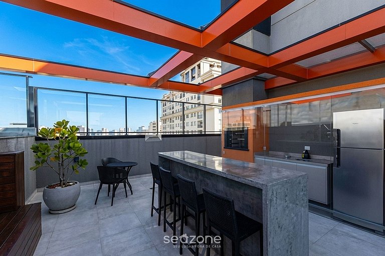 Studio em Cond. c/ Piscina e Vista Cid. TRM1504