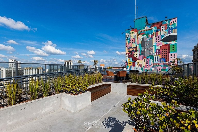 Studio em Cond. c/ Piscina e Vista Cid. TRM1504