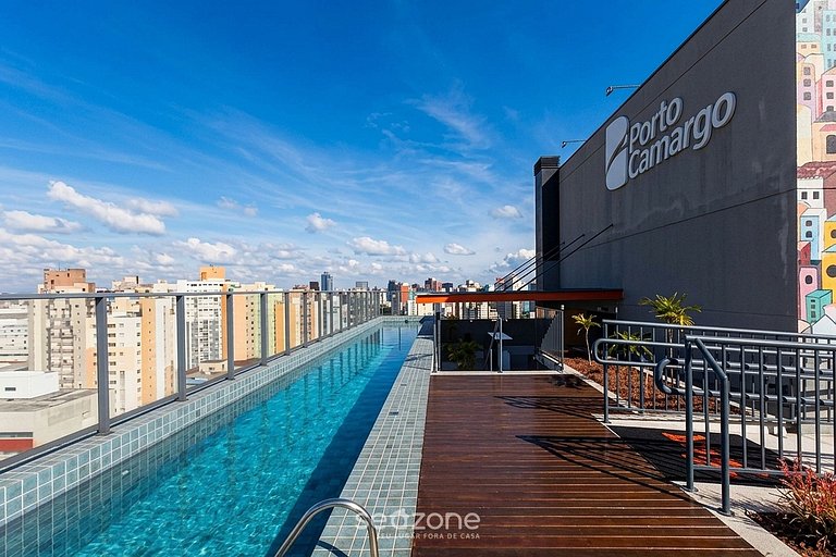 Studio em Cond. c/ Piscina e Vista Cid. TRM1504