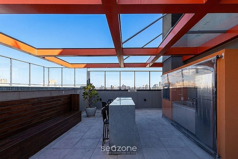 Studio em Cond. c/ Piscina e Vista Cid. TRM1504