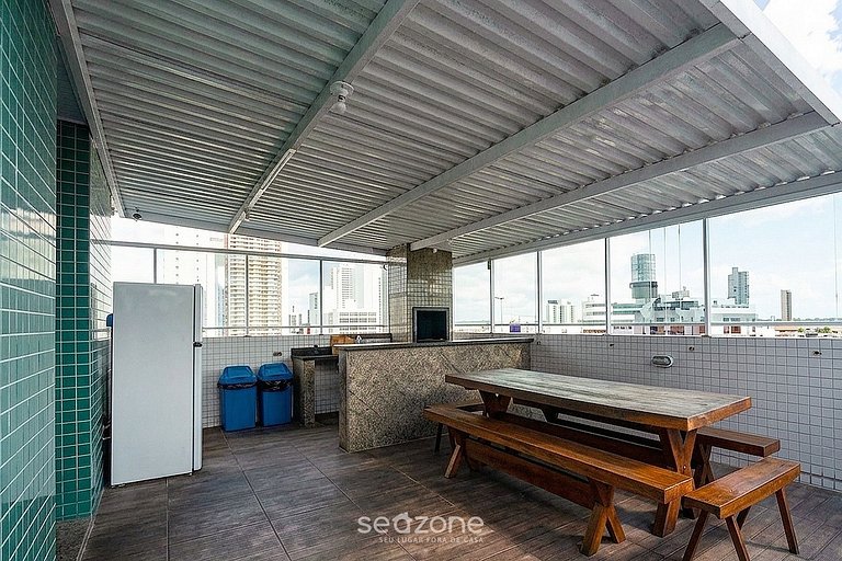 Apto. em Cond. c/ Piscina e Vista Mar WFT0602
