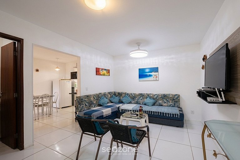 Apto. c/ Balcón y Piscina en Condo. MNA0004