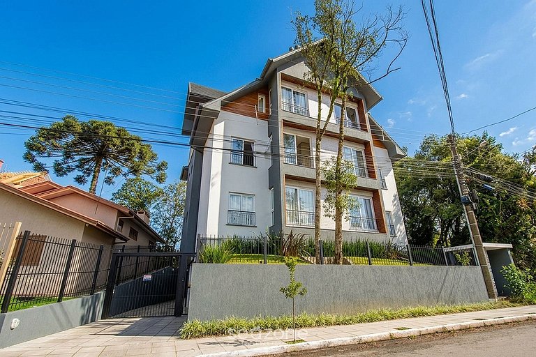 Apto. c/ Lareira, Vista Cid. e Garagem CUN0102