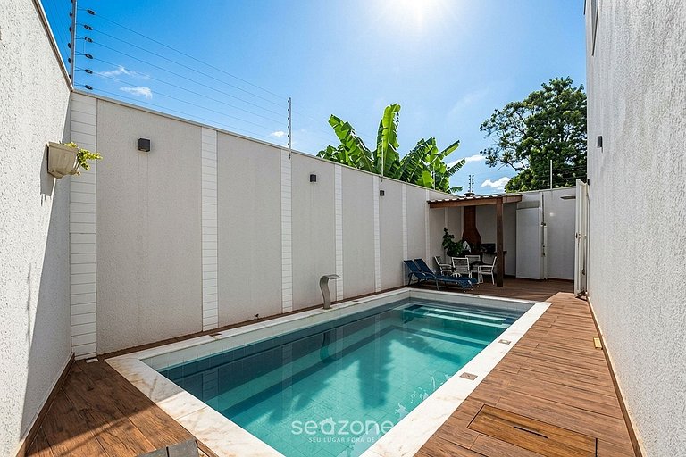 Casa en Condo. c/ Piscina y Parr. FAE0003