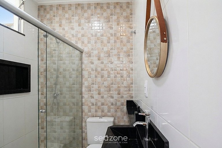 Casa em Cond. c/ Piscina e Churrasq. FAE0003