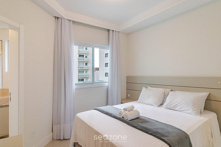 Apto. c/ Varanda e Vista Mar DUN0501