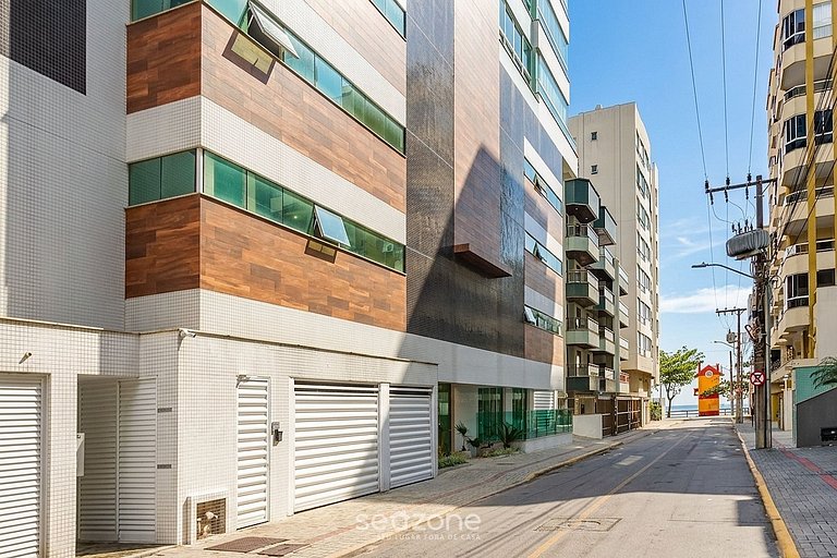 Apto. c/ Varanda e Vista Mar DUN0501