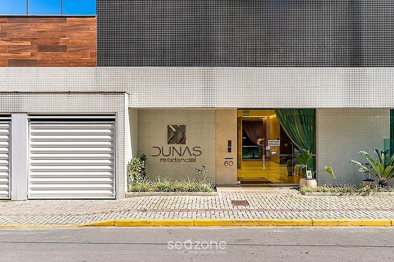 Apto. c/ Varanda e Vista Mar DUN0501
