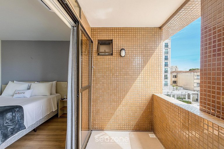 Studio en Condo. c/ Piscina y Vista Ciudad UPP0215