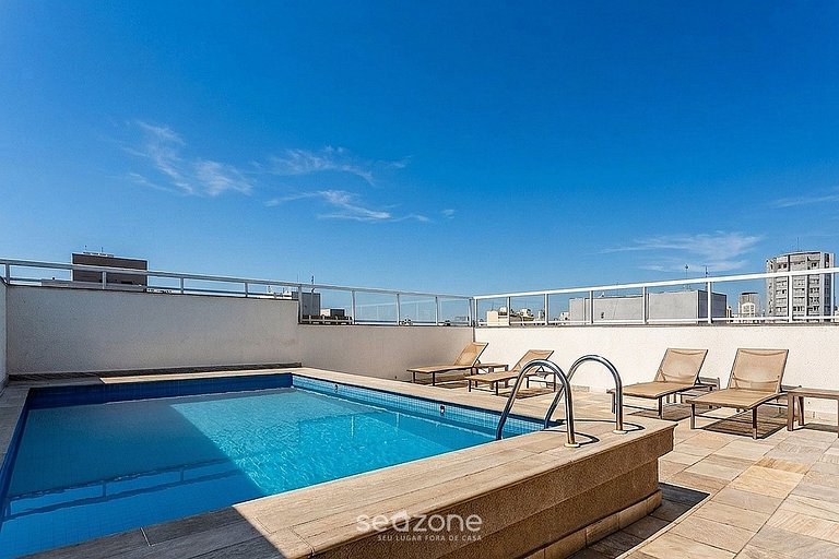 Apto. c/ Balcón en Condo. c/ Piscina BVA1502