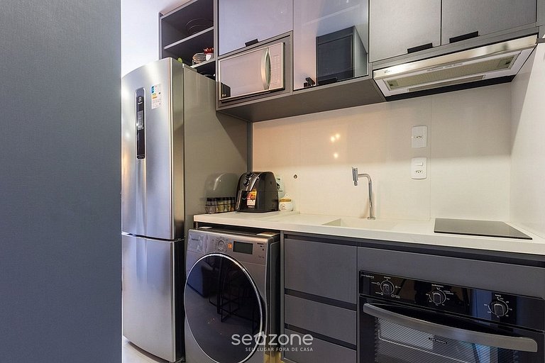 Apto. c/ Balcón en Condo. c/ Piscina BVA1502