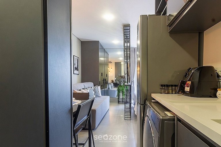 Apto. c/ Balcón en Condo. c/ Piscina BVA1502