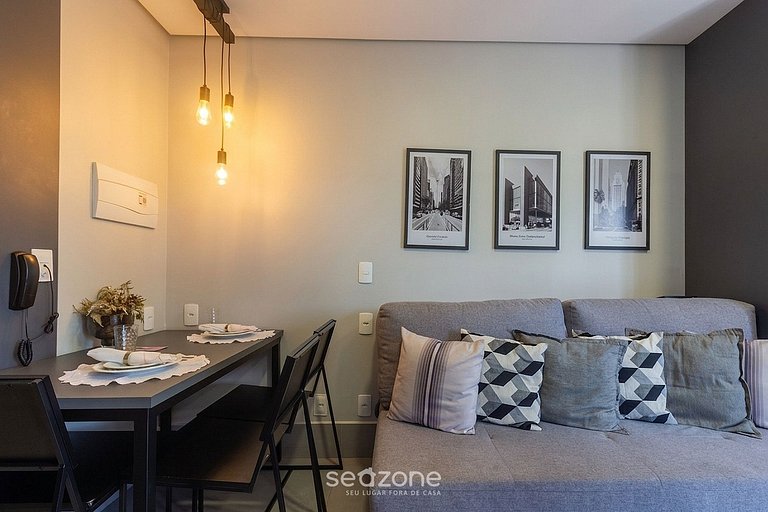 Studio c/ Varanda em Cond. c/ Piscina BVA1502