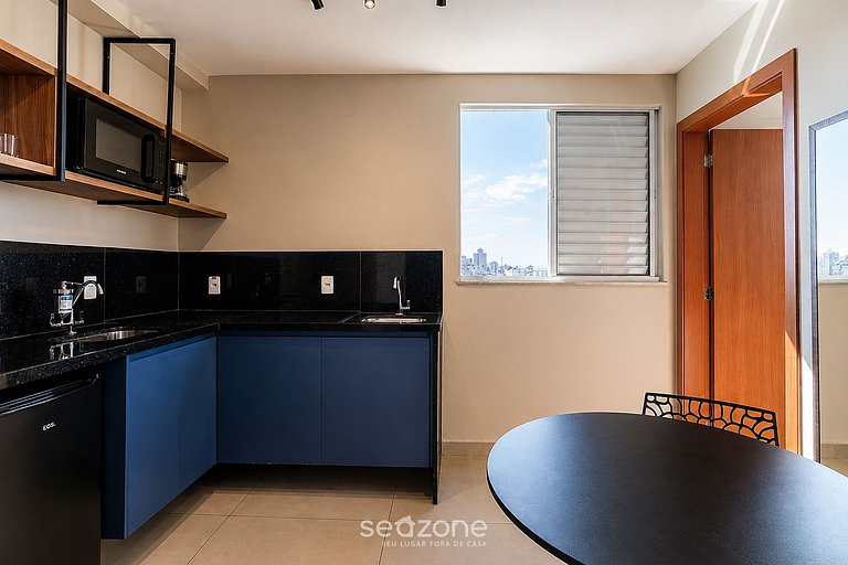 Studio em Cond. c/ Vista Cid. em BH RRL0504