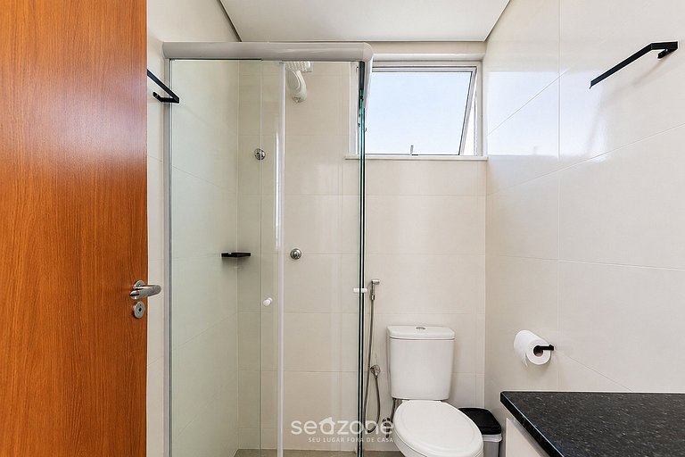 Studio em Cond. c/ Vista Cid. em BH RRL0504