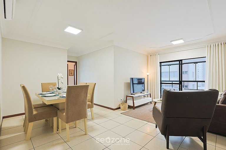 Apartamento con balcón y vista al mar a 50 metros de la play
