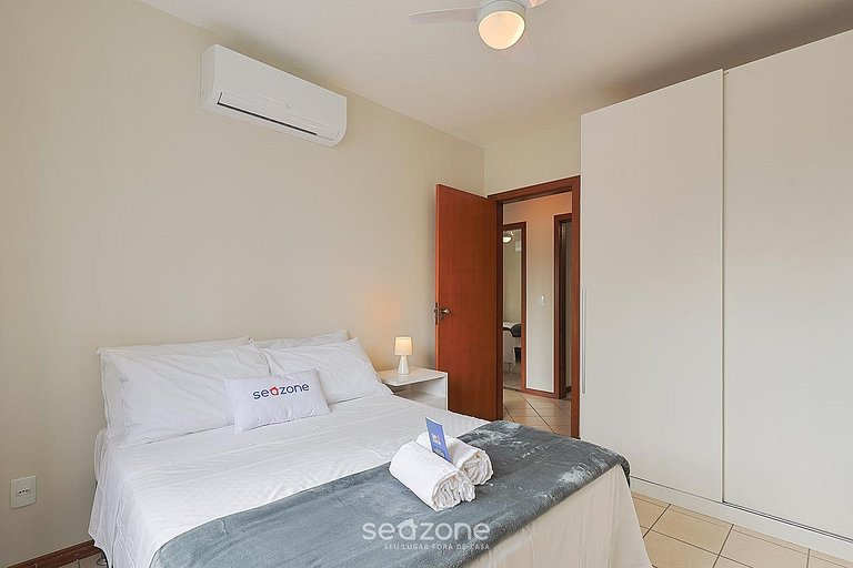 Apartamento con balcón y vista al mar a 50 metros de la play