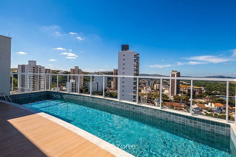 Studio em Cond. c/ Piscina e Vista Cid. MSU0902