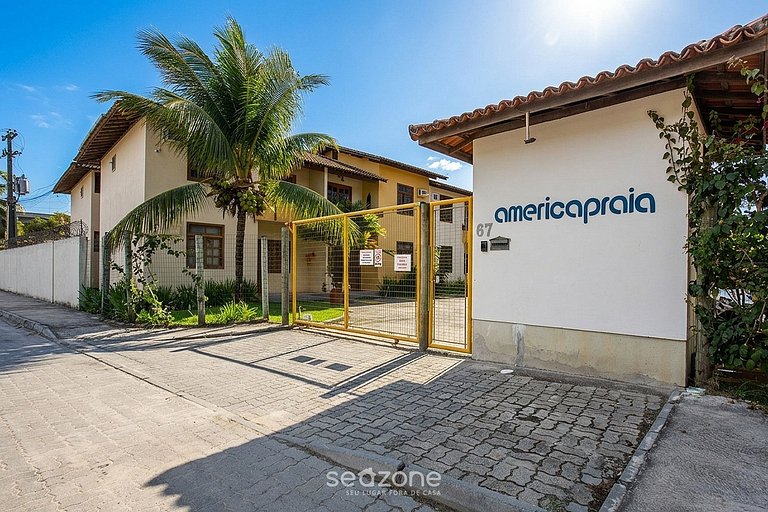 Apto. 50 metros da praia  de Taperapuã AME0125