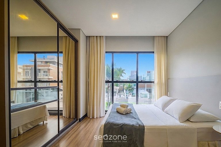 Studio em Cond. c/ Piscina e Vista Cid. STI0104