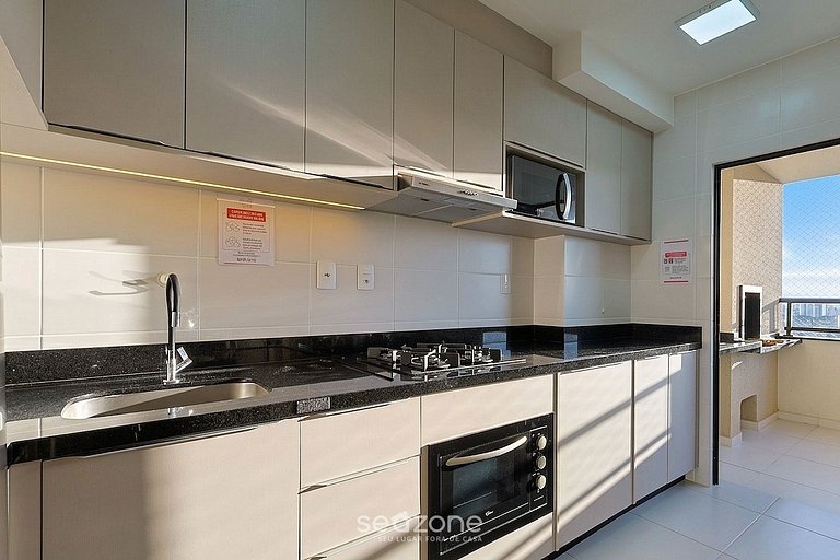 Apto. Moderno em Cond. c/ Piscina SKL1505