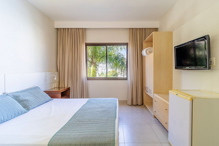 Suíte incrível em resort de luxo beira mar JBV279