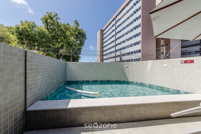 Apto en Cond. con Piscina y vista al mar SLI1013