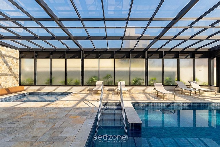 Studio em Cond. c/ Piscina e Vista Cid. SRU3308