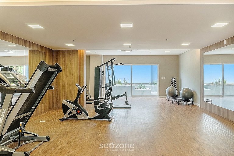 Apto. c/ Balcón y Vista Cid. en Condo. GRLB1804