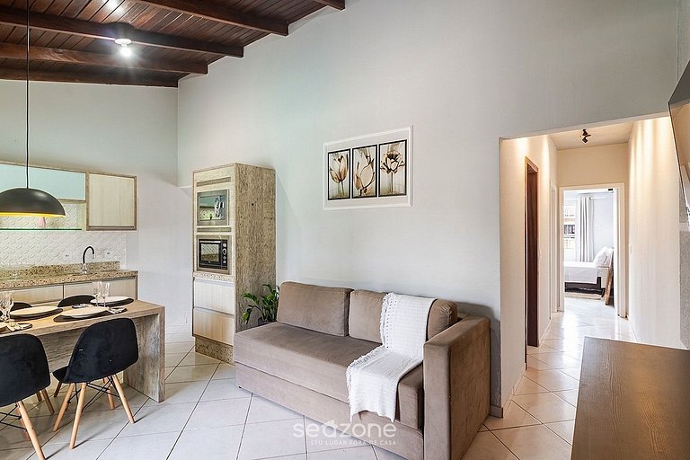 Casa c/ Piscina Priv. e churrasq. EIL0034