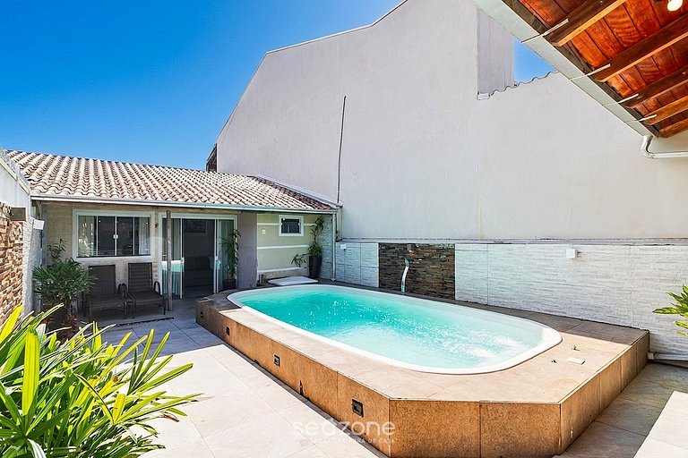 Casa c/ Piscina Priv. e churrasq. EIL0034