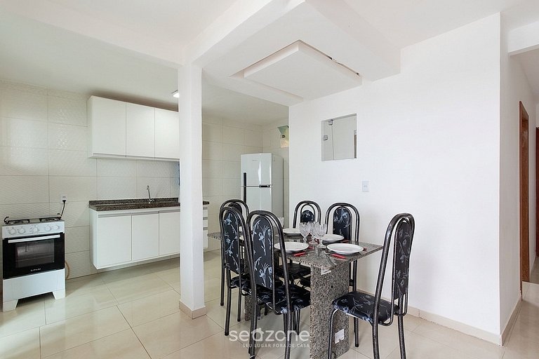 Apto. em Cond. c/ Piscina e Varanda PAX0001