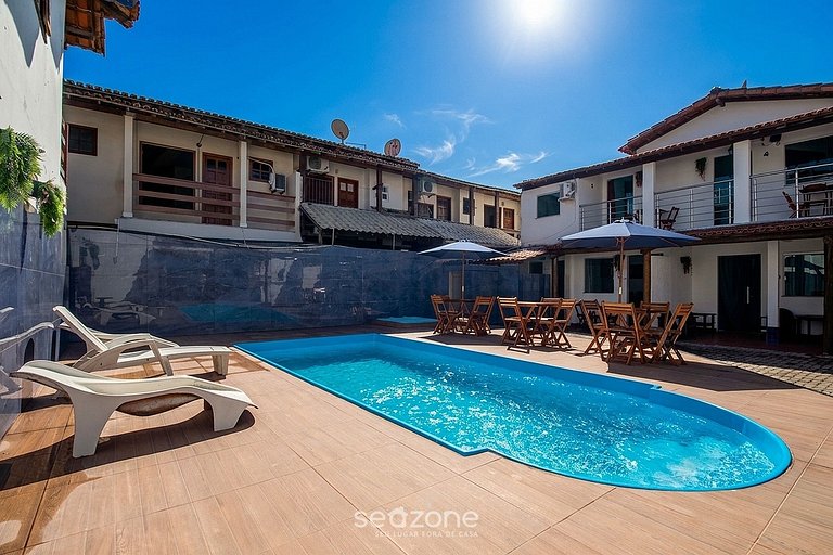 Apto. em Cond. c/ Piscina e Varanda PAX0001