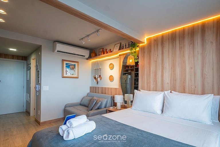 Studio em Cond. c/ Piscina e Vista Mar EDF0907